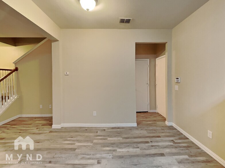 Building Photo - 4812 Heather Glen Trail