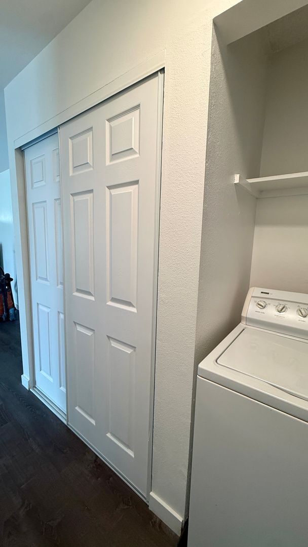 Building Photo - Newly remodeled 2 Bed/1 Bath condo with garage for rent in Paradise Hills.