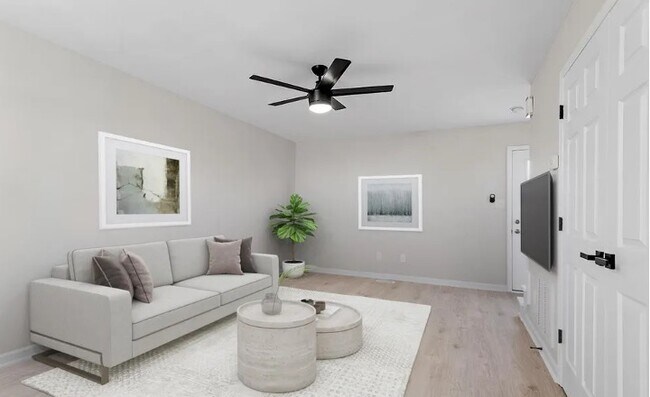 Building Photo - Angier Townhouse