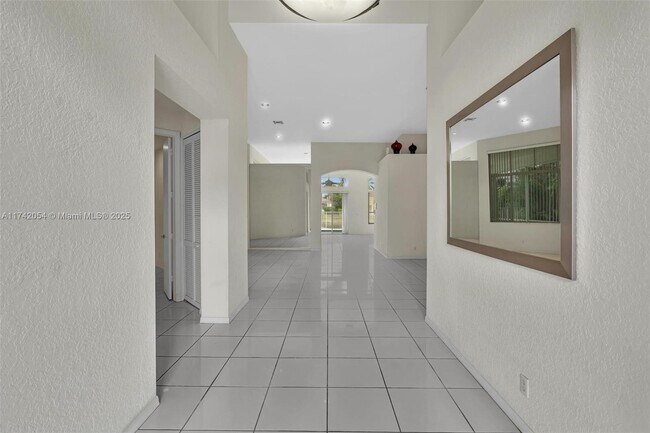 Building Photo - 18579 Harbor Light Way