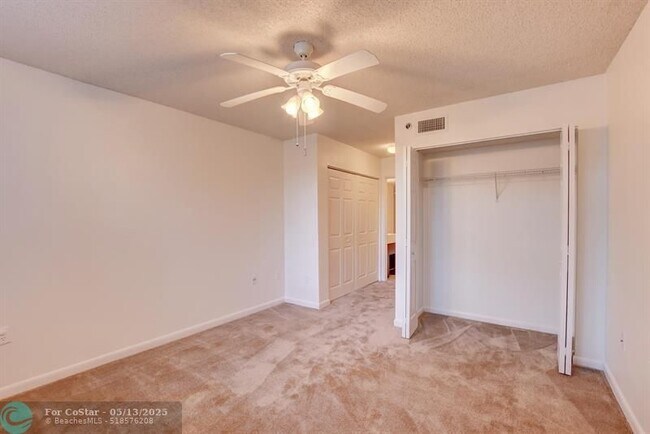 Building Photo - 3153 Clint Moore Rd