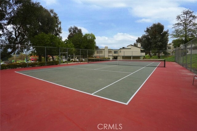 Building Photo - 10475 Newhome Ave