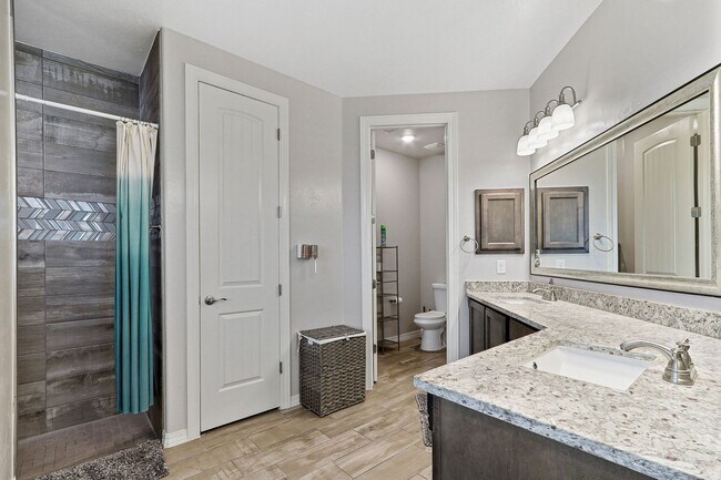 Building Photo - Coming Soon!