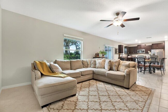 Building Photo - 12813 Wildflower Meadow Dr