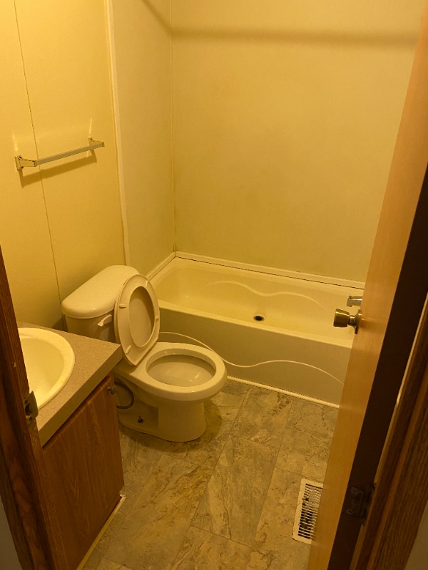 Building Photo - 1882 Stafford Ct