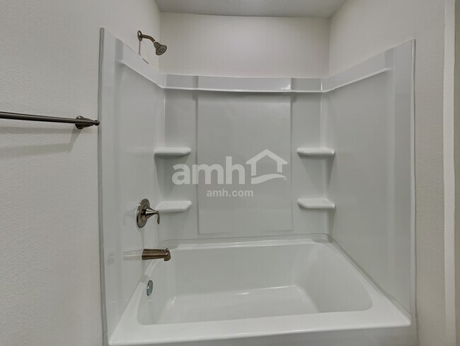Building Photo - 2793 Ponds Trl