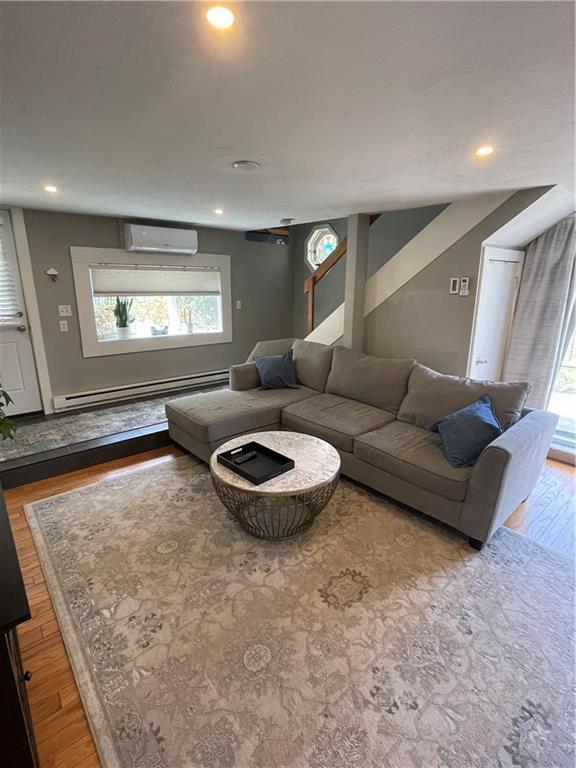 Building Photo - 16 Dudley Ave