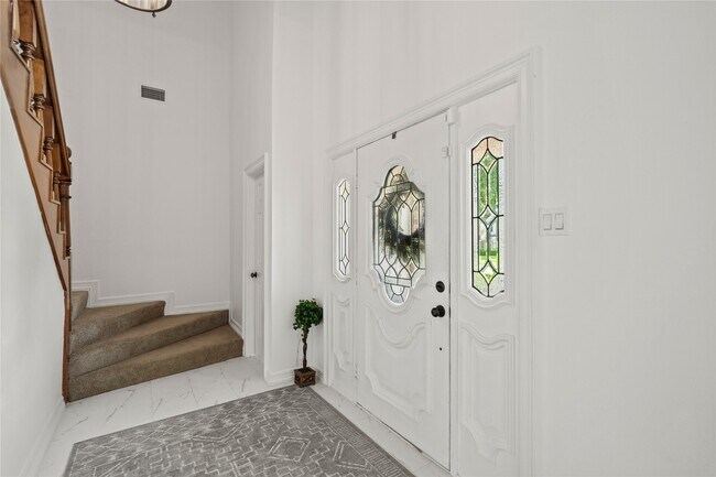 Building Photo - 1714 Plantation Dr