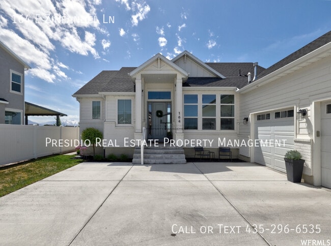Building Photo - 164 E Zinfandel Ln