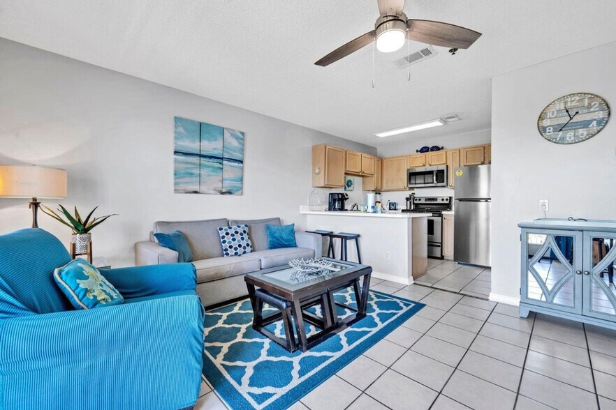 Building Photo - 3191 Scenic Hwy 98