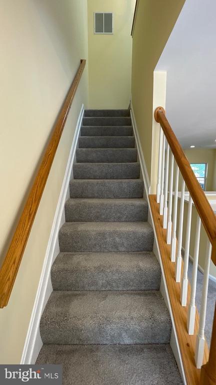Building Photo - 6125 White Marble Ct