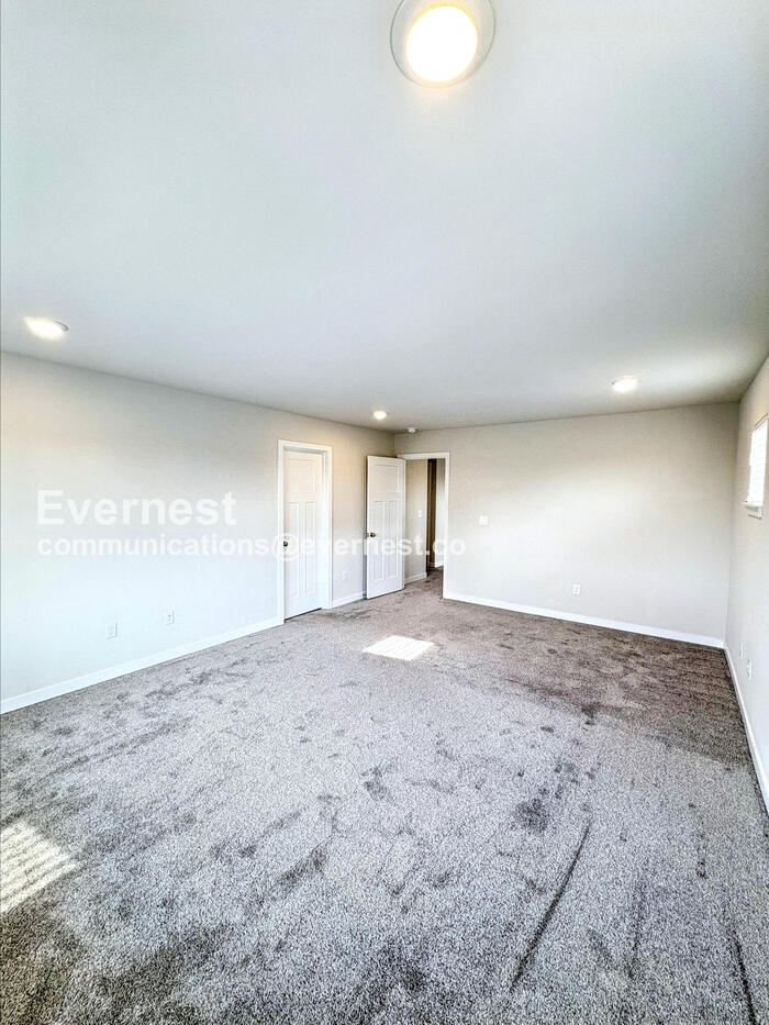 Building Photo - 13312 183rd St Ct E