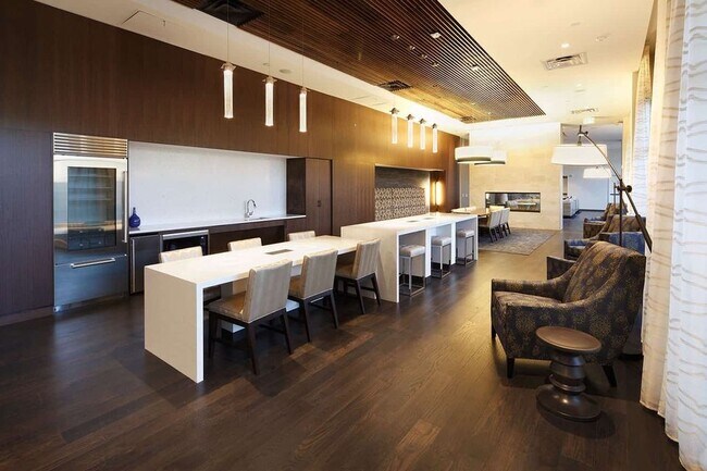 Building Photo - 6615 135th Ct SE