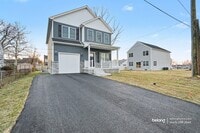 Building Photo - 8478 Garden Rd