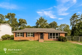 Building Photo - 3817 Rockbluff Dr