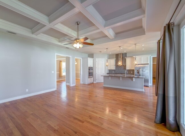 Building Photo - 2508 Goldenrod Wy