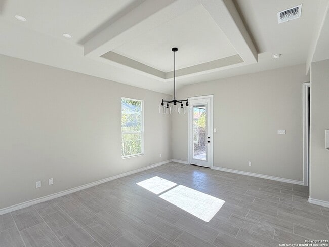 Building Photo - 411 Moselle Ave