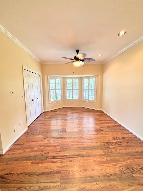Building Photo - 7362 Pine Creek Way