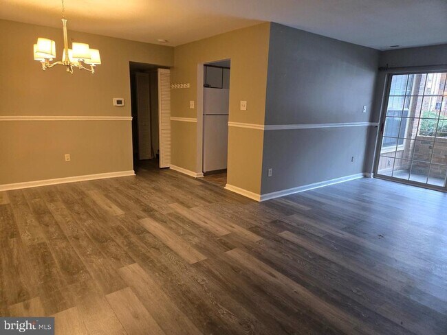 Building Photo - 201 Windmille Pointe Ct