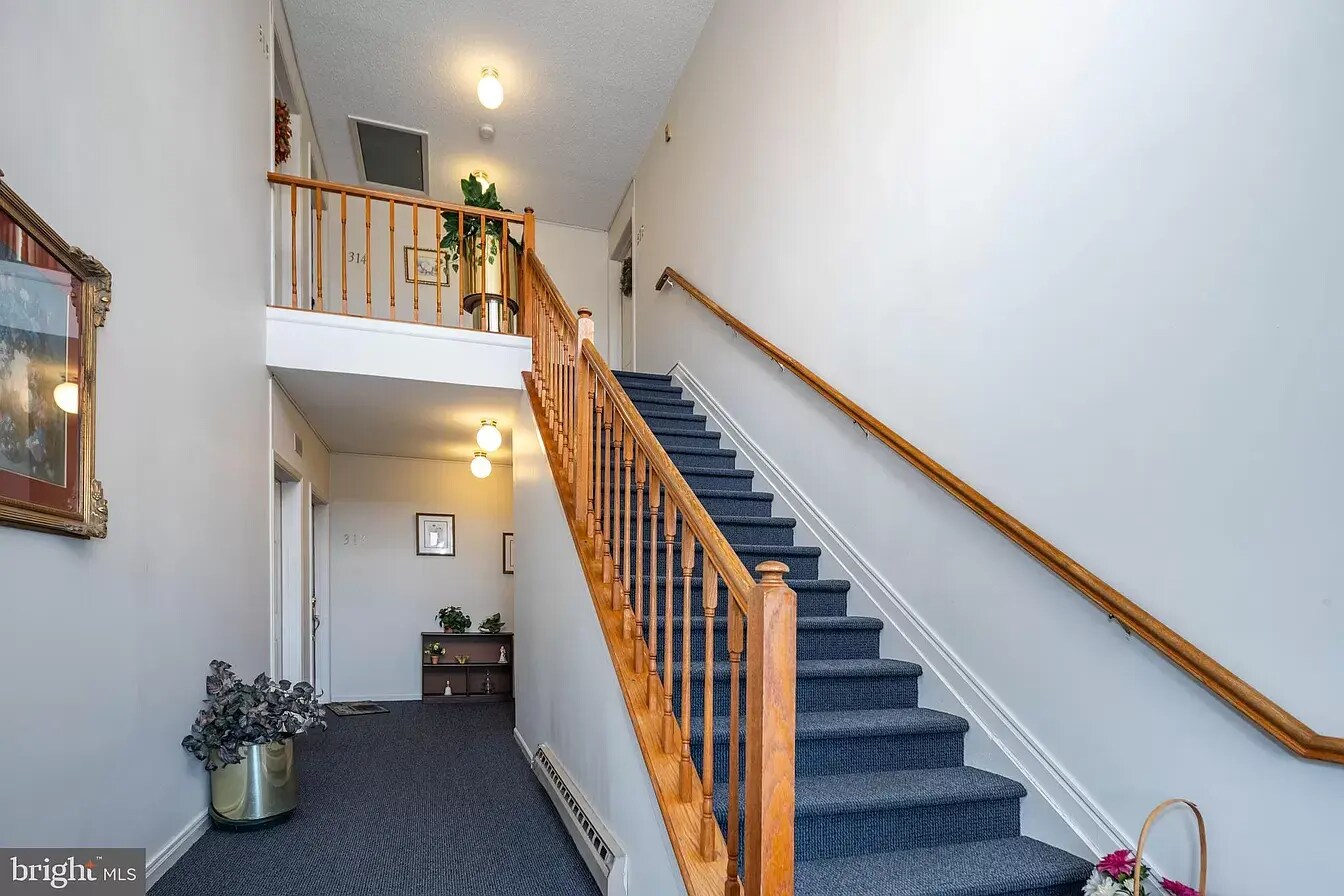 Building Photo - 314 American Eagle Ct