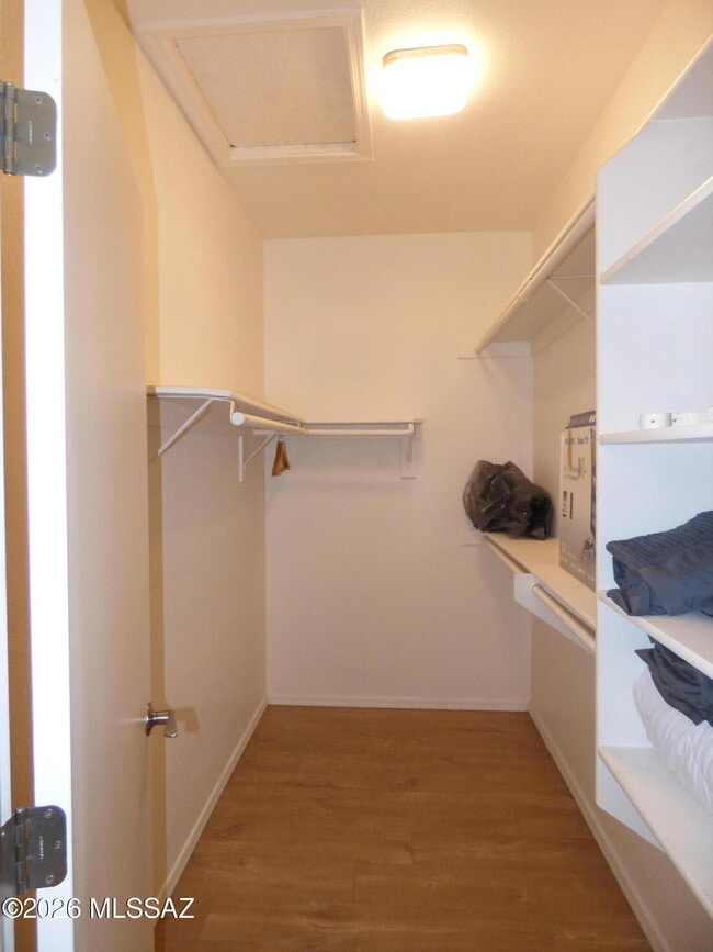 Building Photo - 7192 W Rivulet Dr