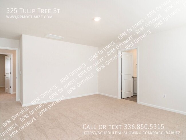 Building Photo - 325 Tulip tree St