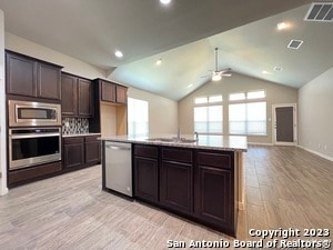 Building Photo - 3210 Genting