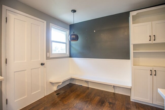 Building Photo - South Salem 4 Bedroom 2 Bath Home Available Mid June !!!