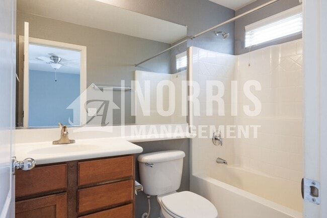 Building Photo - Beautiful Home for Rent NOW