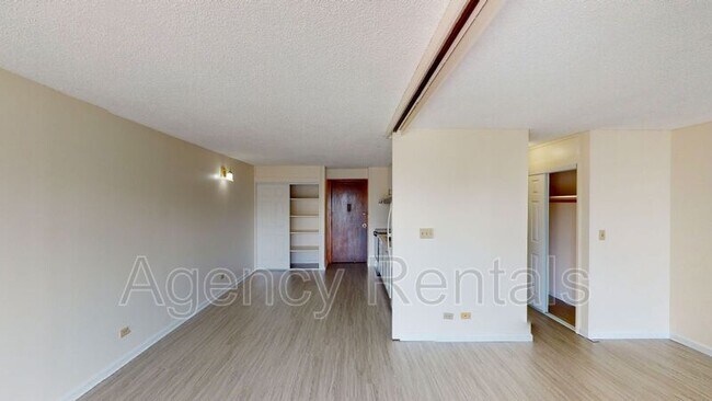 Building Photo - 1655 Makaloa St