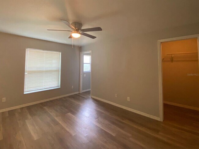 Building Photo - 3376 Tupelo Ave