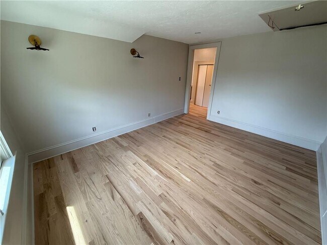 Building Photo - 29 Braman St