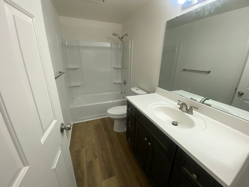 Building Photo - 679 S 82nd St