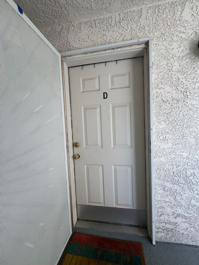 Building Photo - FURNISHED 2BR CONDO w/Utilities Water View Gated NO STAIRS