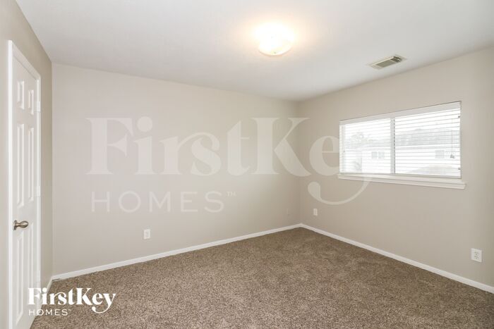 Building Photo - 12015 Gregory Crossing Way
