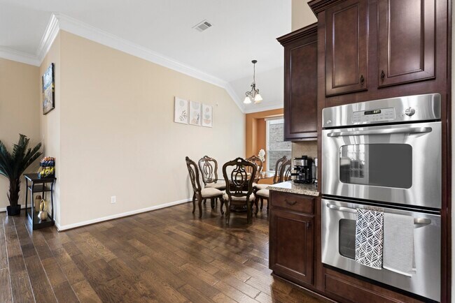 Building Photo - 13306 Misting Falls Ln