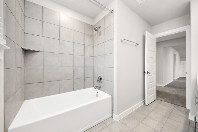 Building Photo - 16690 Sterling Clf St