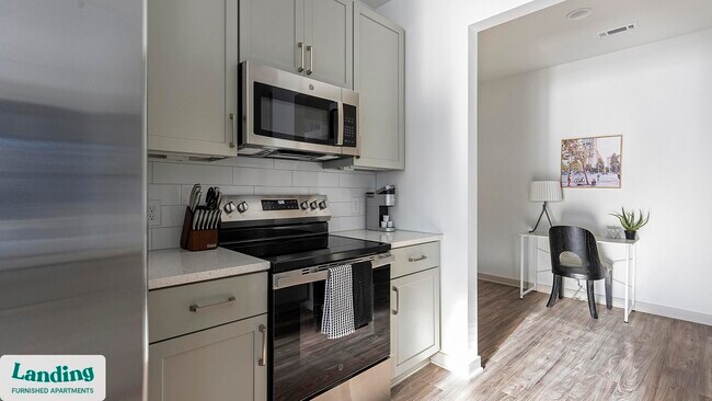 Building Photo - 2740 Village Crossing Blvd