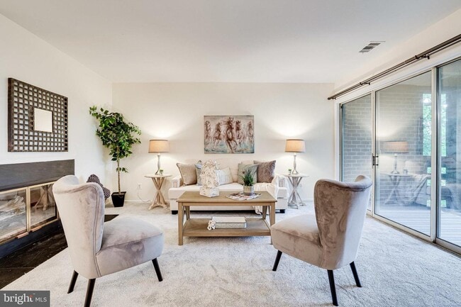 Building Photo - 11116 Beaver Trail Ct