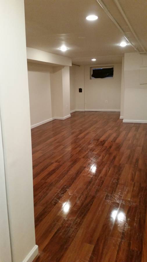 Building Photo - 311 E 31st St - 2nd Floor + Private Bathroom
