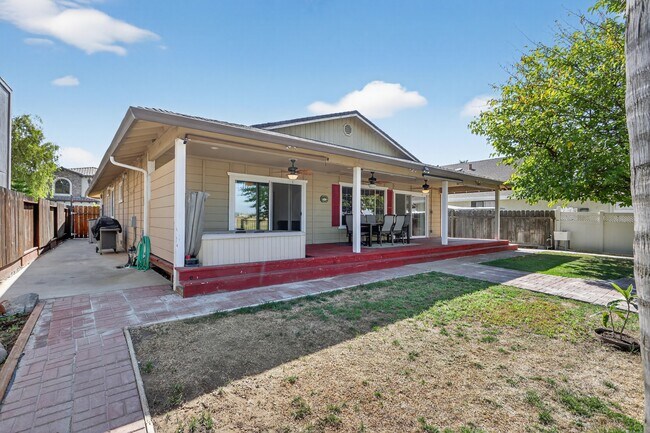 Building Photo - 4790 Discovery Point