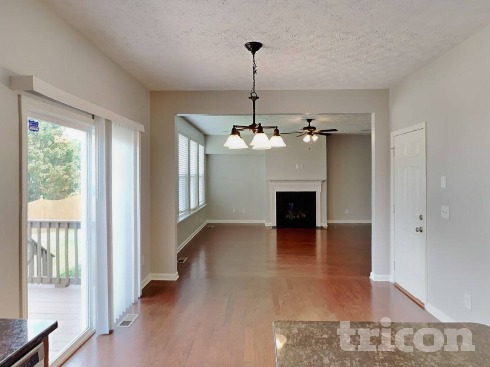 Building Photo - 6429 Sunnywood Dr