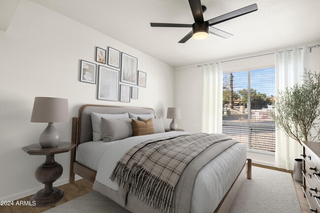 Building Photo - 16819 E Gunsight Dr