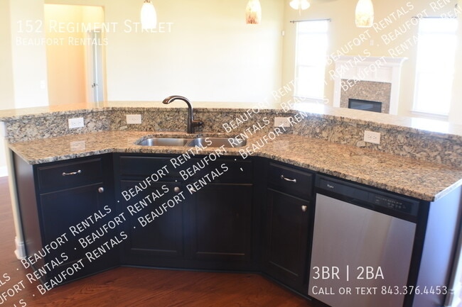 Building Photo - Hearthstone Lakes