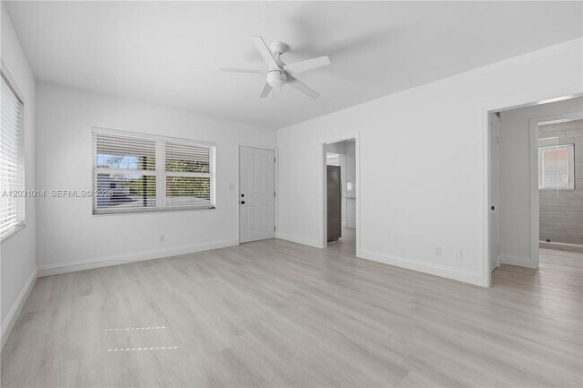 Building Photo - 2240 SW 16th Ct
