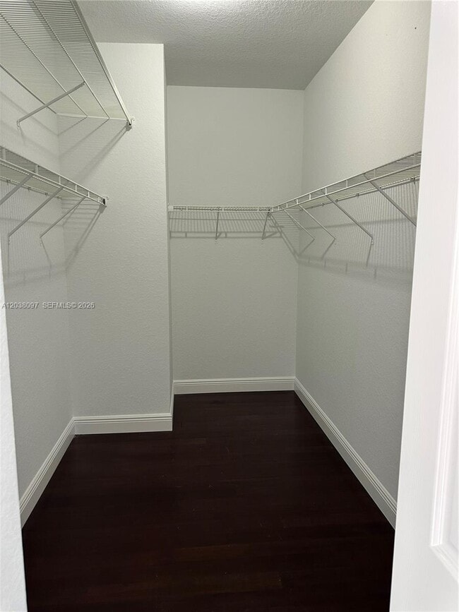 Building Photo - 2555 SW 147 Path