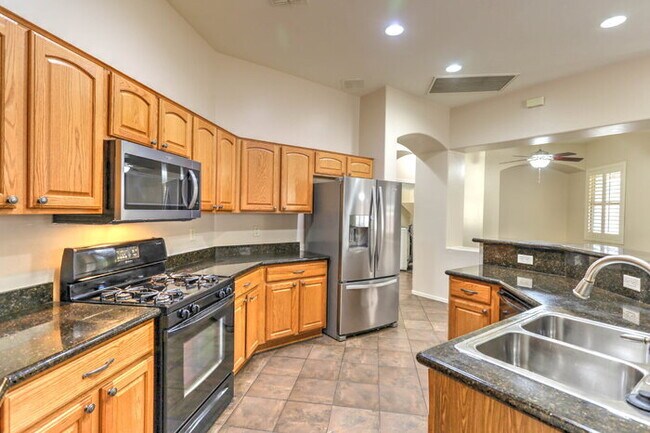 Building Photo - Rancho Sahuarita Gated Community