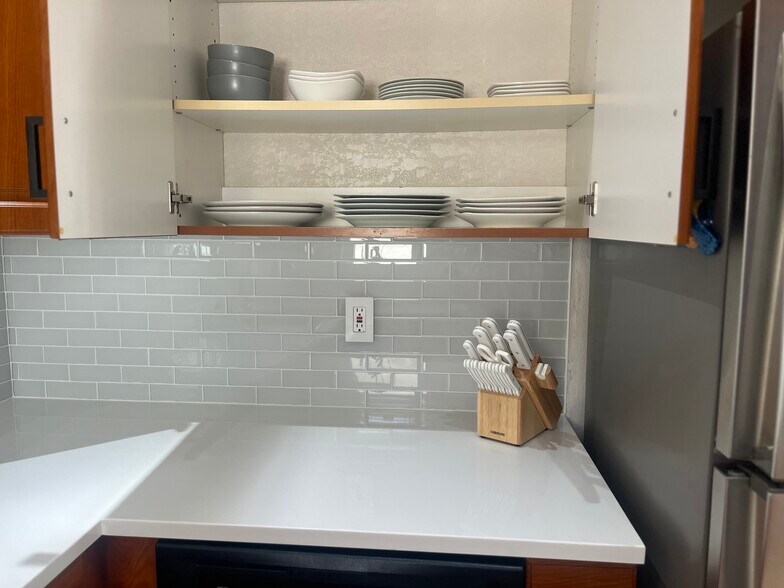 Building Photo - 1085 12th St