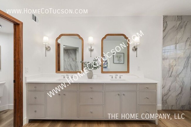 Building Photo - 5788 E Paseo Cimarron