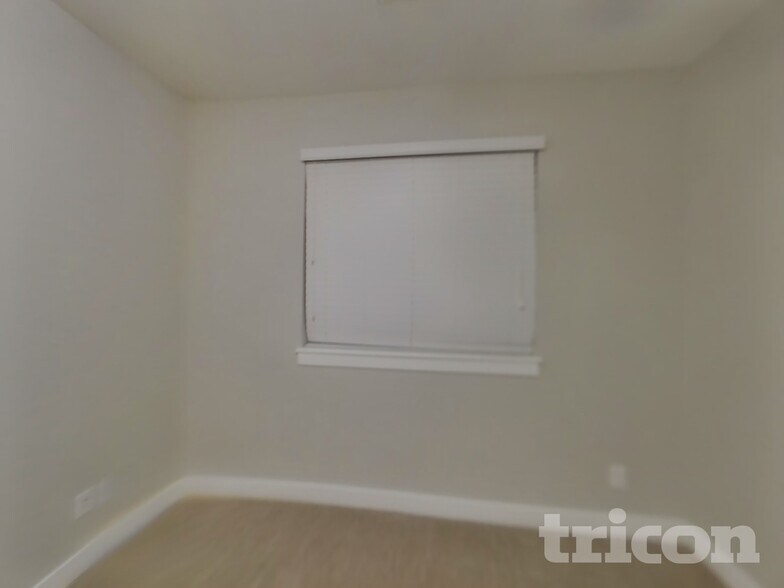 Building Photo - 19110 105th Ave Ct E